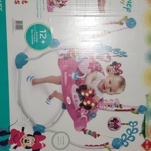 Baby jumper & walker